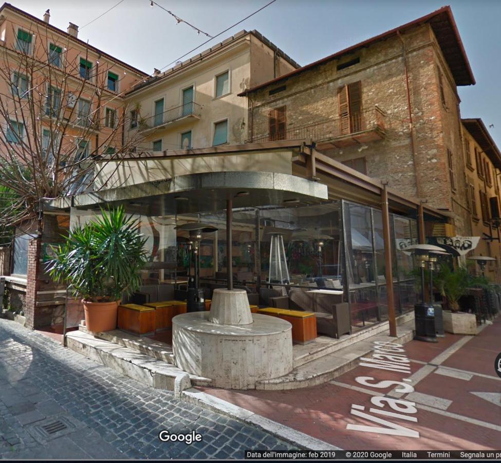 Alloggio Urbano - Centro Storico Терні Екстер'єр фото